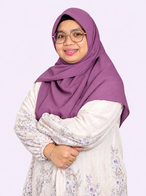 Portrait of Dr Izzah, Dental Suite Setapak dentist