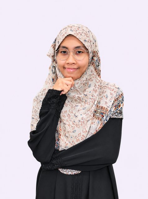 Portrait of Dr Ummu, Dental Suite Bangi dentist